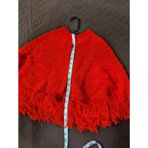 Bright tomato red VINTAGE knit cape poncho by Blue Bird size approx Small - Picture 7 of 7
